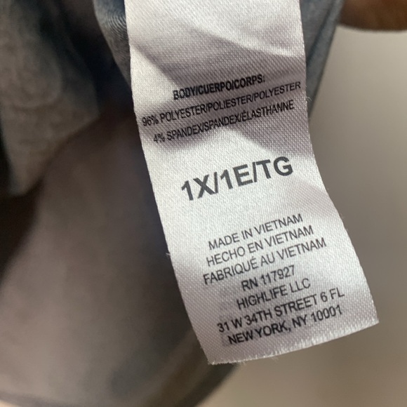 Reebok Women's Running T-Shirt Performance Short Sleeve Workout Top, Size 1X - Picture 8 of 8